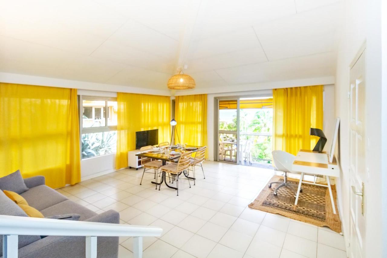 Cuty - bel et spacieux apt avec magnifique vue mer et piscine Saint Gilles Les Bains Extérieur photo