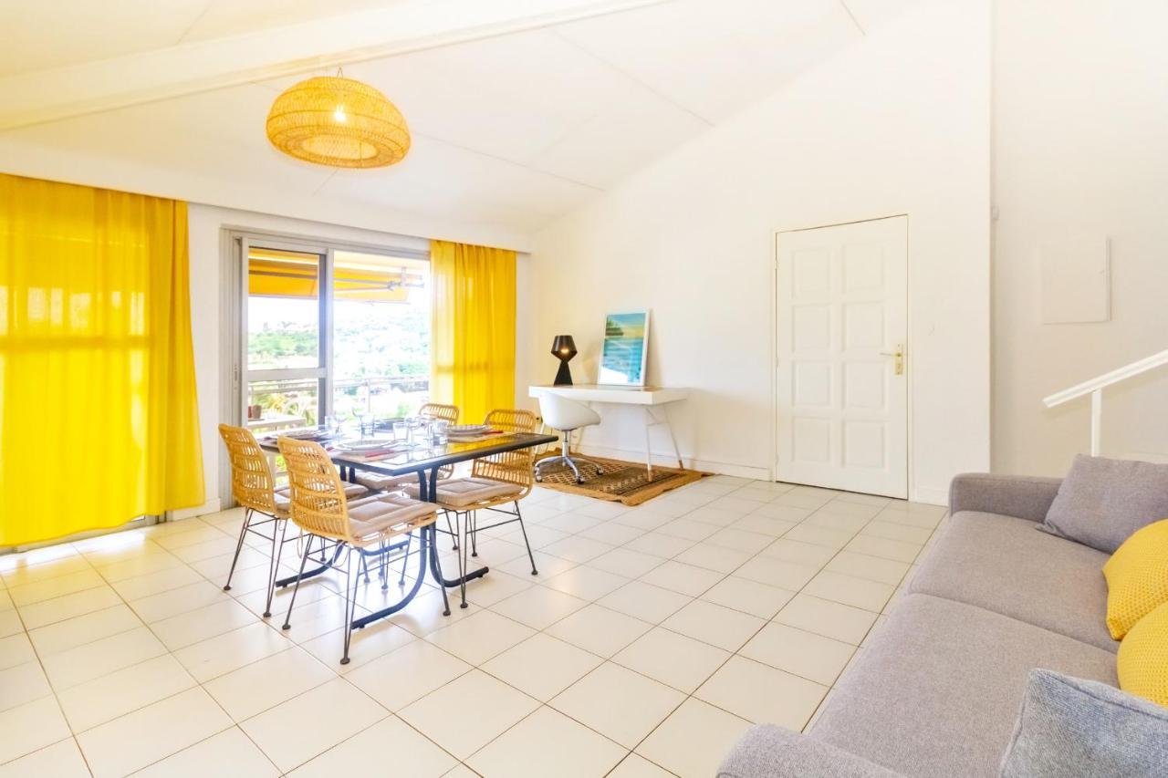 Cuty - bel et spacieux apt avec magnifique vue mer et piscine Saint Gilles Les Bains Extérieur photo